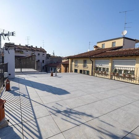 Appartamento Terrazza Cavour เบรเชีย ภายนอก รูปภาพ
