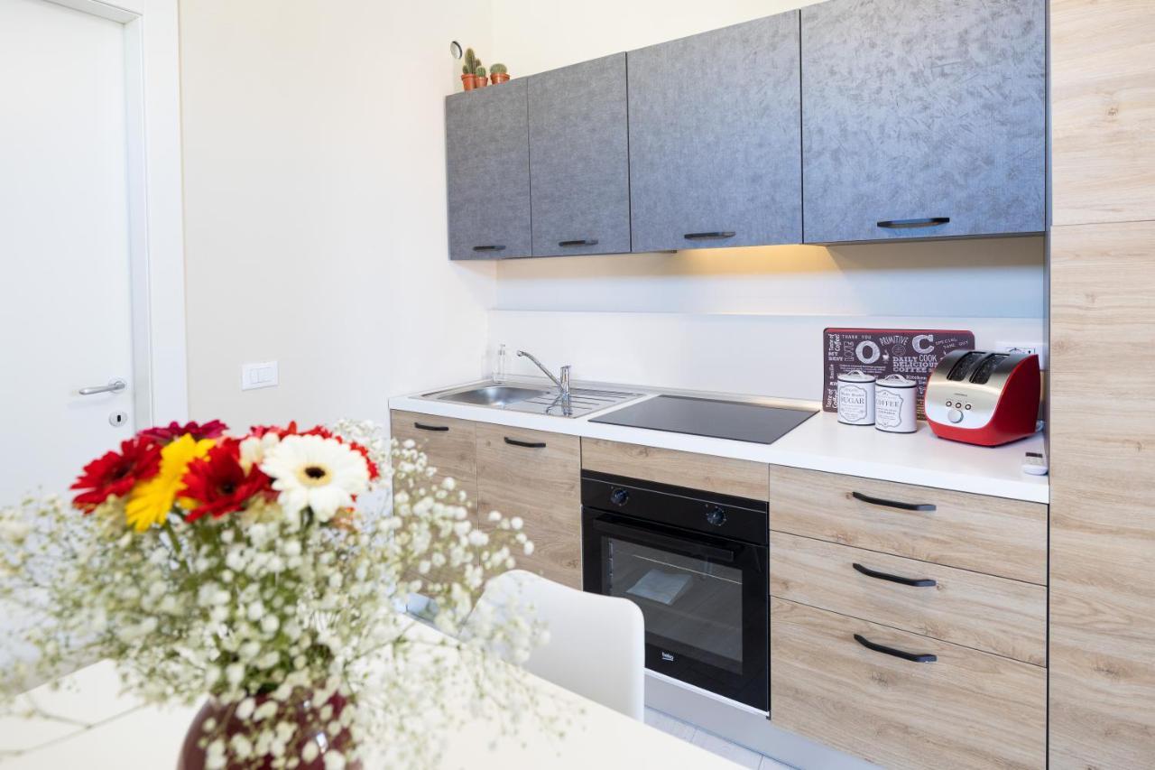 Appartamento Terrazza Cavour เบรเชีย ภายนอก รูปภาพ