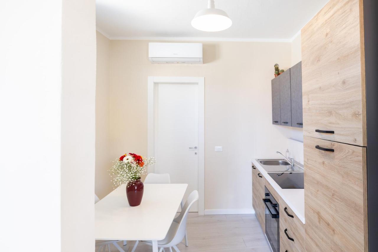 Appartamento Terrazza Cavour เบรเชีย ภายนอก รูปภาพ