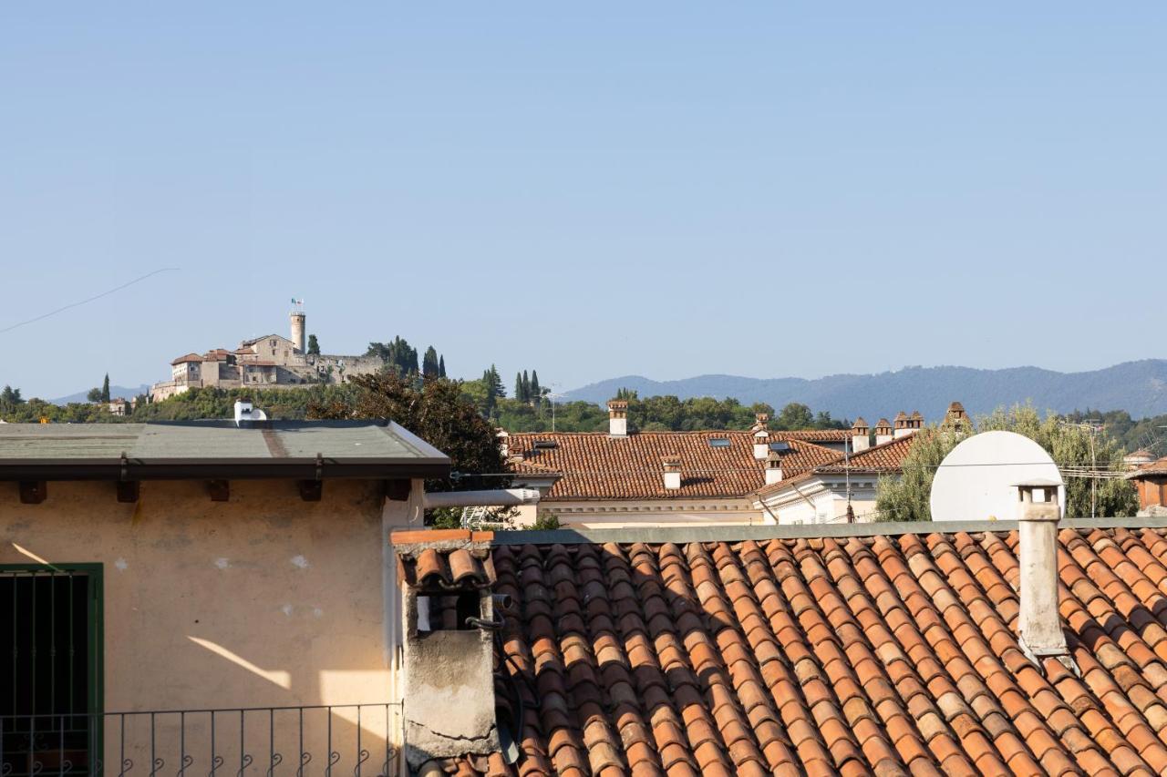 Appartamento Terrazza Cavour เบรเชีย ภายนอก รูปภาพ